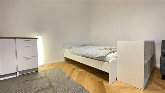 Apartments in Wien Rudolfsheim-Fünfhaus - photo 3