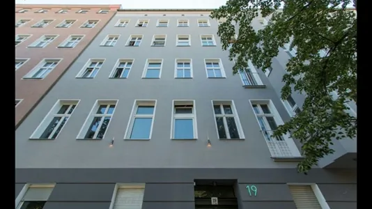 Rooms in Berlin Mitte - photo 10