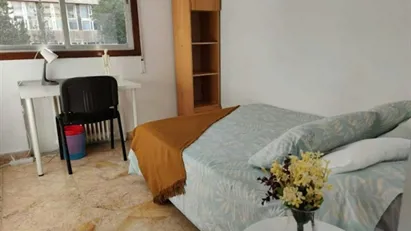 Room for rent in Madrid Moncloa-Aravaca, Madrid