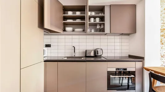 Apartments in Barcelona Ciutat Vella - photo 7