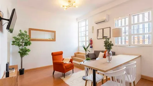 Rooms in Madrid Centro - photo 10