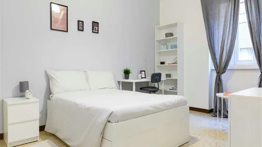 Rooms in Milano Zona 8 - Fiera, Gallaratese, Quarto Oggiaro - photo 1