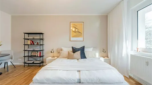 Apartments in Berlin Steglitz-Zehlendorf - photo 5