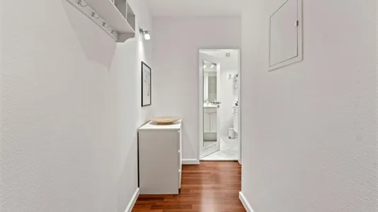 Apartments in Location is not specified - photo 9