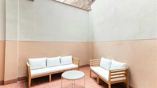 Apartments in Barcelona Sants-Montjuïc - photo 5