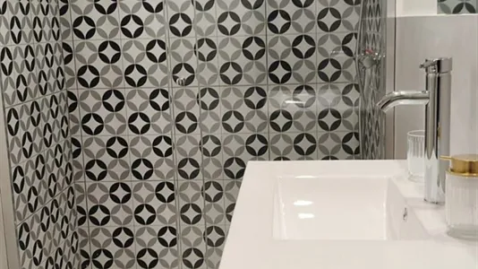 Rooms in Cornellà de Llobregat - photo 3
