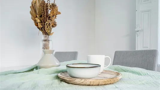 Rooms in Barcelona Ciutat Vella - photo 10