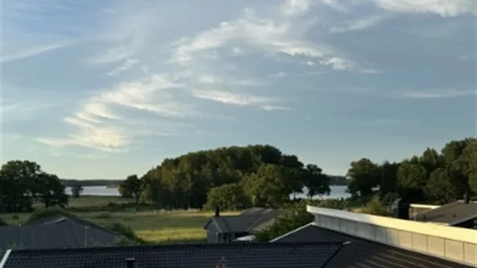 Houses in Ekerö - photo 1