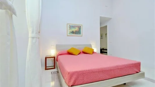 Apartments in Barcelona Eixample - photo 3
