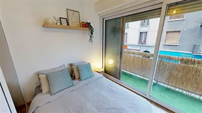 Room for rent in Saint-Julien-en-Genevois, Auvergne-Rhône-Alpes