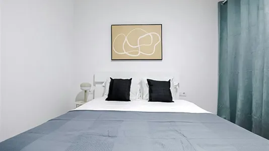 Apartments in Barcelona Eixample - photo 8