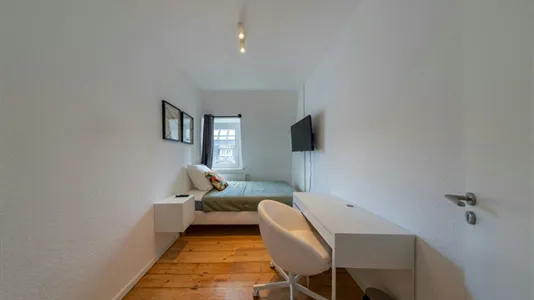 Rooms in Location is not specified - photo 1