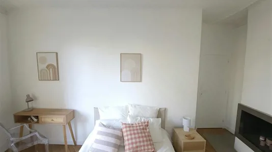 Rooms in Paris 8ème arrondissement - photo 3