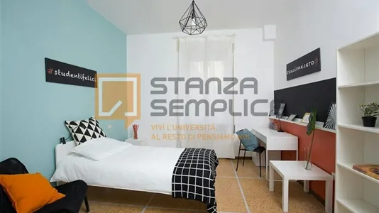 Rooms in Rimini - photo 1