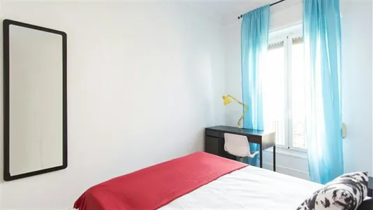 Rooms in Madrid Chamberí - photo 3
