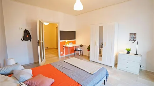 Rooms in Lecco - photo 2