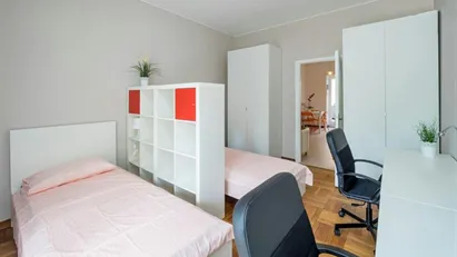 Room for rent in Albairate, Lombardia