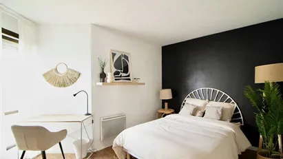 Room for rent in Nanterre, Île-de-France