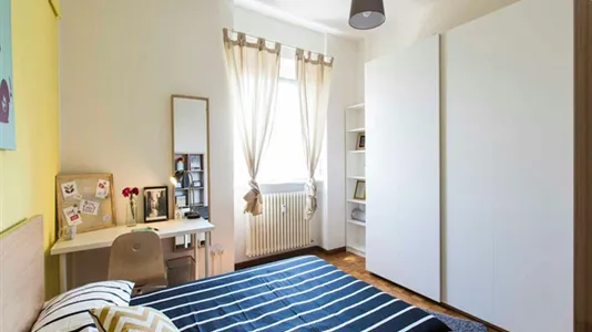 Rooms in Buccinasco - photo 1