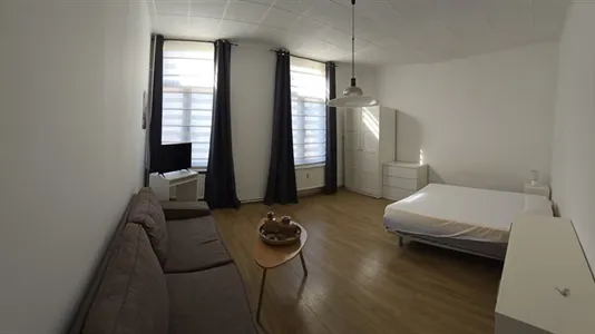 Apartments in Brussels Sint-Gillis - photo 8