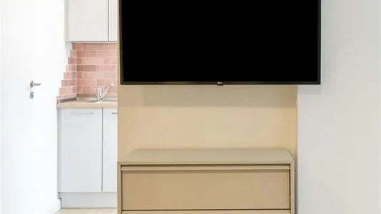 Apartments in Location is not specified - photo 7