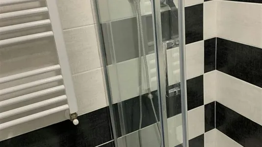 Rooms in Roma Municipio II – Parioli/Nomentano - photo 4