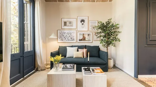 Apartments in Barcelona Eixample - photo 4