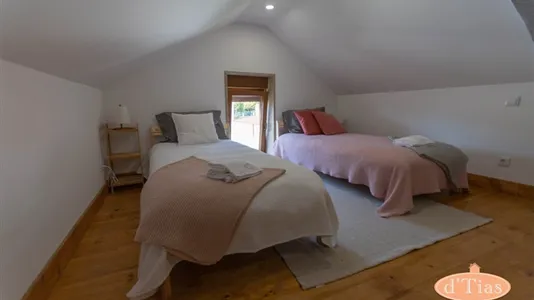 Houses in Paredes - photo 9