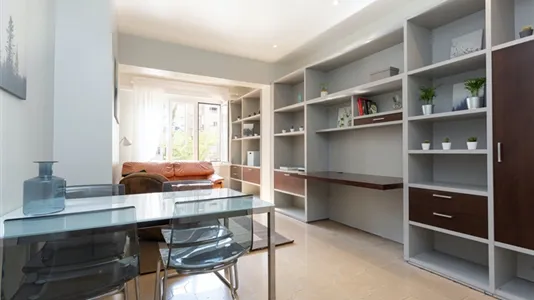 Rooms in Barcelona Eixample - photo 7