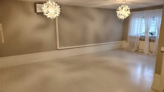 Houses in Strängnäs - photo 9