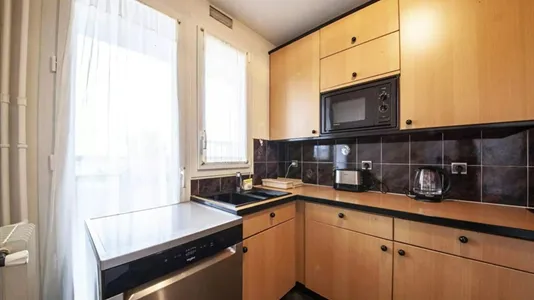 Apartments in Nogent-sur-Marne - photo 9