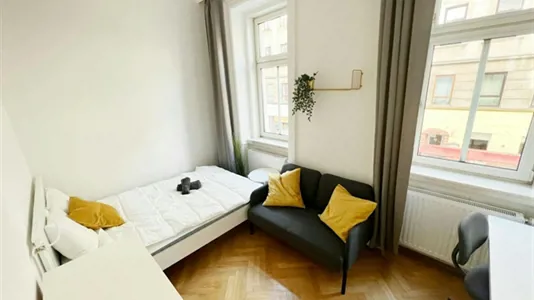 Rooms in Wien Neubau - photo 1