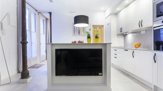 Apartments in Madrid Centro - photo 5