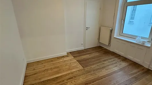 Apartments in Location is not specified - photo 6