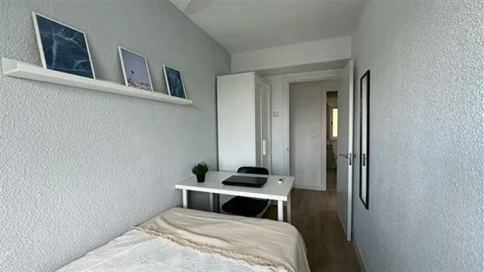 Rooms in Madrid Ciudad Lineal - photo 3