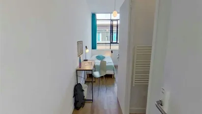 Room for rent in Nanterre, Île-de-France