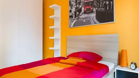Rooms in Milano Zona 5 - Vigentino, Chiaravalle, Gratosoglio - photo 3
