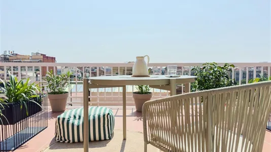 Rooms in Barcelona Eixample - photo 6