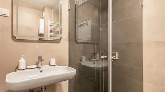 Apartments in Berlin Charlottenburg-Wilmersdorf - photo 3