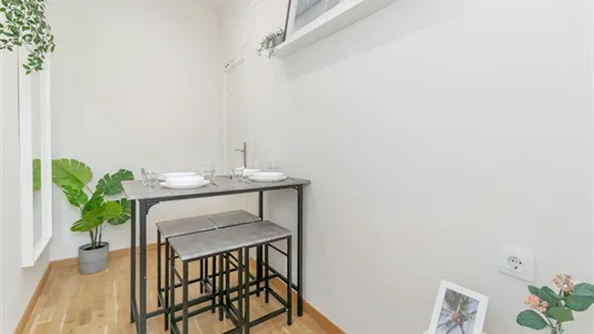 Rooms in Barcelona Les Corts - photo 10