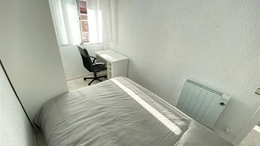 Rooms in Adaro - photo 5