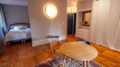 Room for rent in Grenoble, Auvergne-Rhône-Alpes