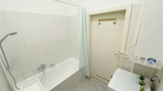 Rooms in Vienna Favoriten - photo 8