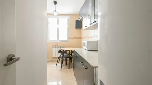 Rooms in Madrid Centro - photo 6