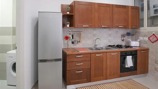 Rooms in Napoli Municipalità 2 - photo 8