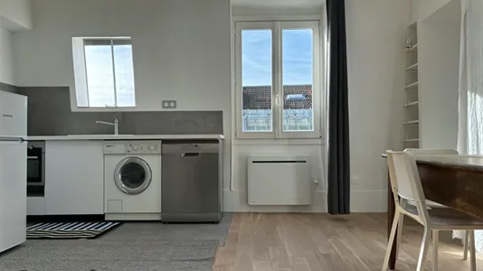 Apartments in Paris 14ème arrondissement - Montparnasse - photo 2