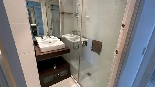 Rooms in Madrid Chamberí - photo 10