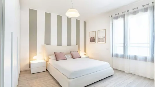 Apartments in Milano Zona 2 - Stazione Centrale, Gorla, Turro, Greco, Crescenzago - photo 2