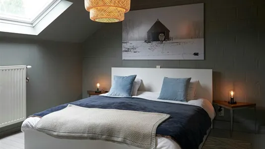 Apartments in Sint-Pieters-Leeuw - photo 4