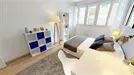 Room for rent, Lyon, Auvergne-Rhône-Alpes, &lt;span class=&quot;blurred street&quot; onclick=&quot;ProcessAdRequest(11733184)&quot;&gt;&lt;span class=&quot;hint&quot;&gt;See streetname&lt;/span&gt;[xxxxxxxxxxxxx]&lt;/span&gt;